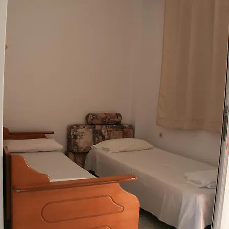 アパート Aggeliko *